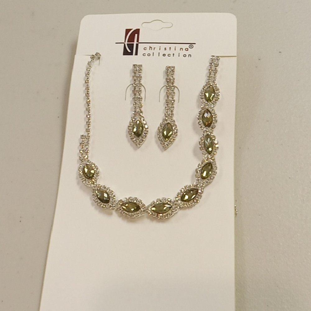 Gold and Silver Necklace Set